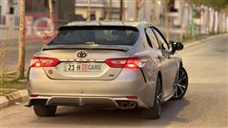 تۆیۆتا کامری